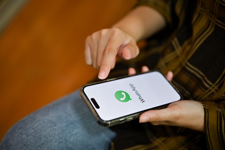 Certificar mensajes WhatsApp para pruebas en un juicio.